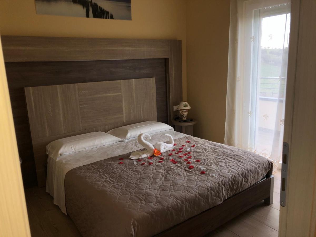Cataleya Resort & Spa Notaresco Luaran gambar