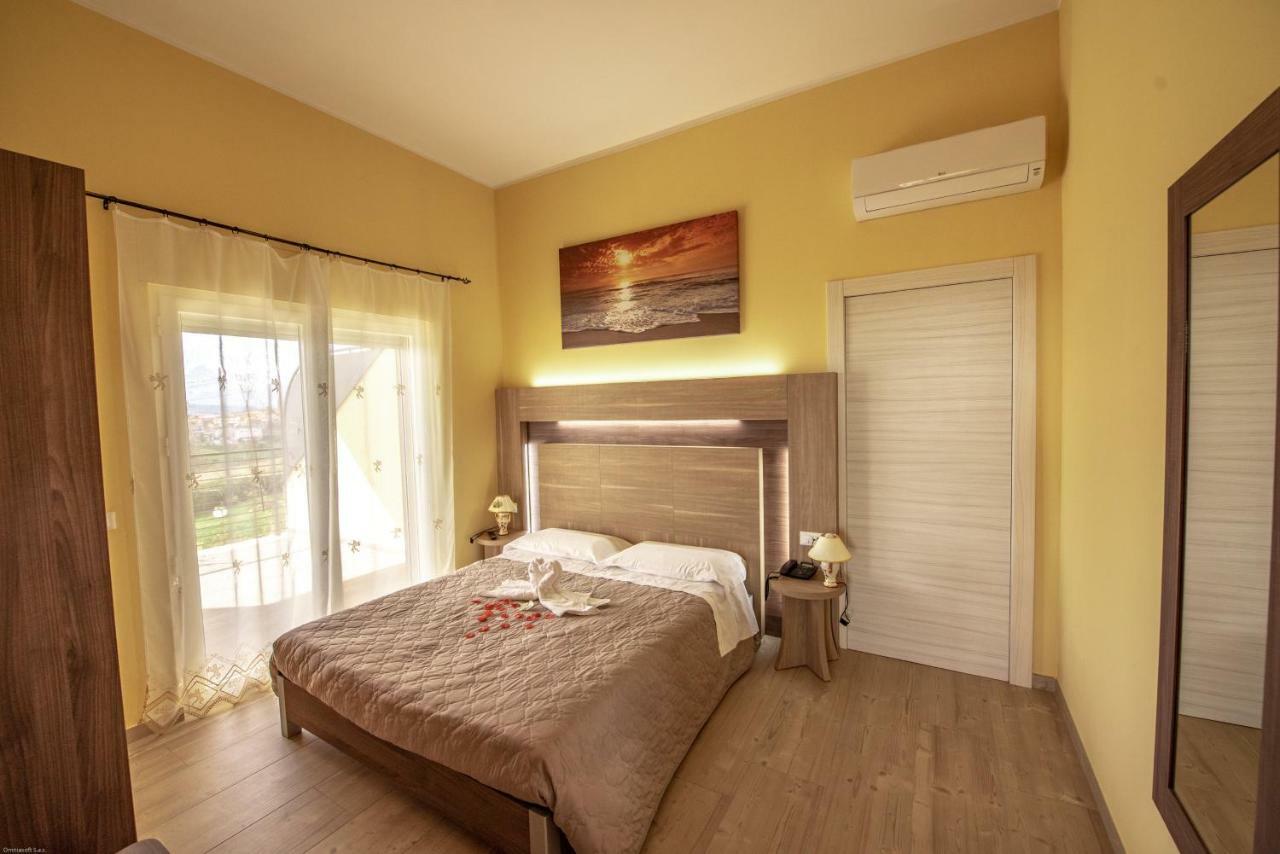 Cataleya Resort & Spa Notaresco Luaran gambar